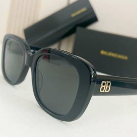 Picture of Balenciga Sunglasses _SKUfw53061382fw